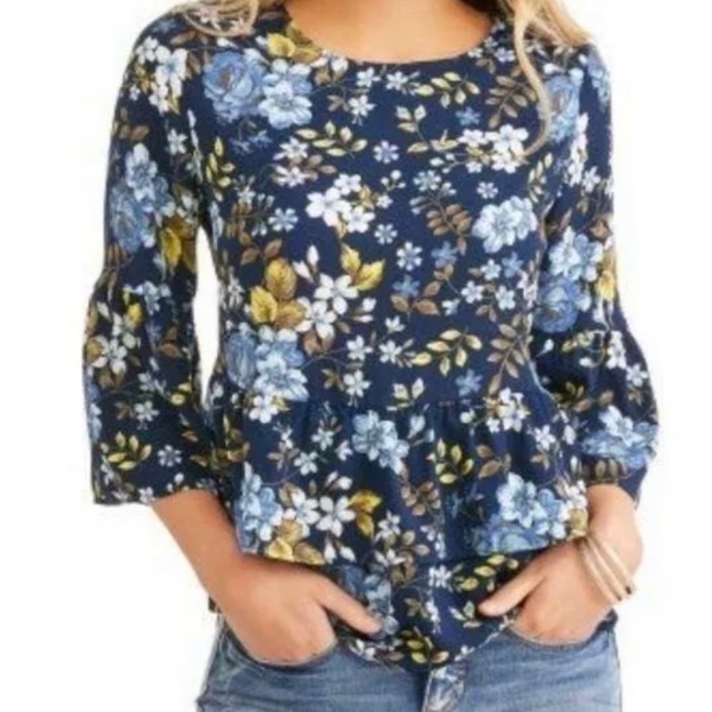 NWOT Floral peplum blouse